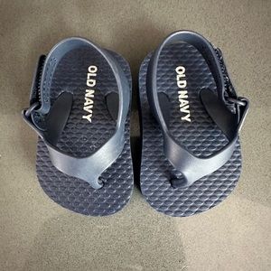 Old navy Baby flip flops